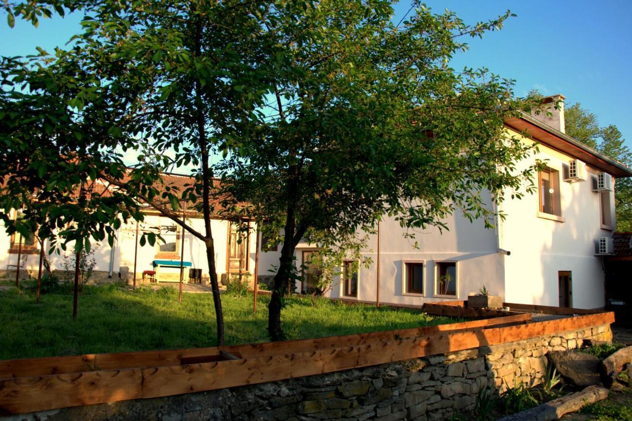Guest House Art Eco Land Ganchovets Ngoại thất bức ảnh
